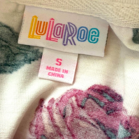 Red, Pink, and Green Rose Pattern Unisex Henley Top | LuLaRoe Mark - Picture 7 of 10